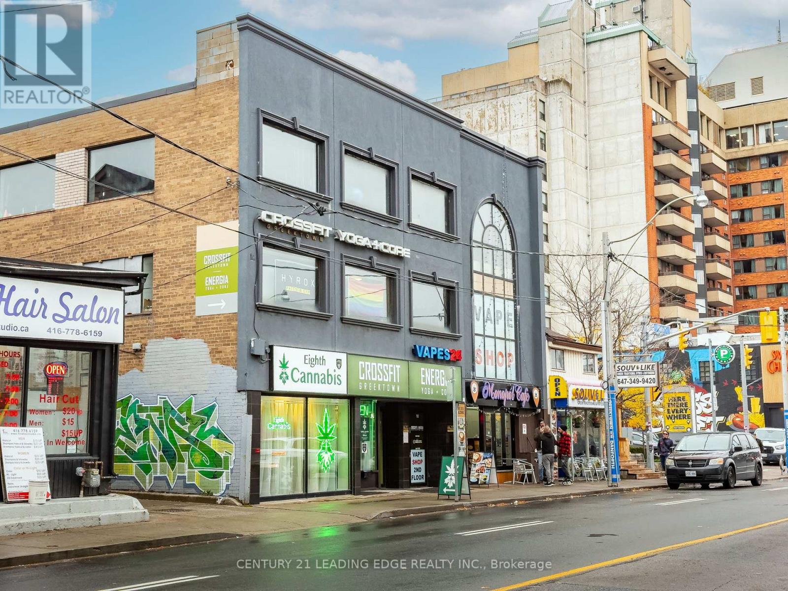 706 Pape Avenue, Toronto, Ontario  M4K 3S7 - Photo 2 - E12527648