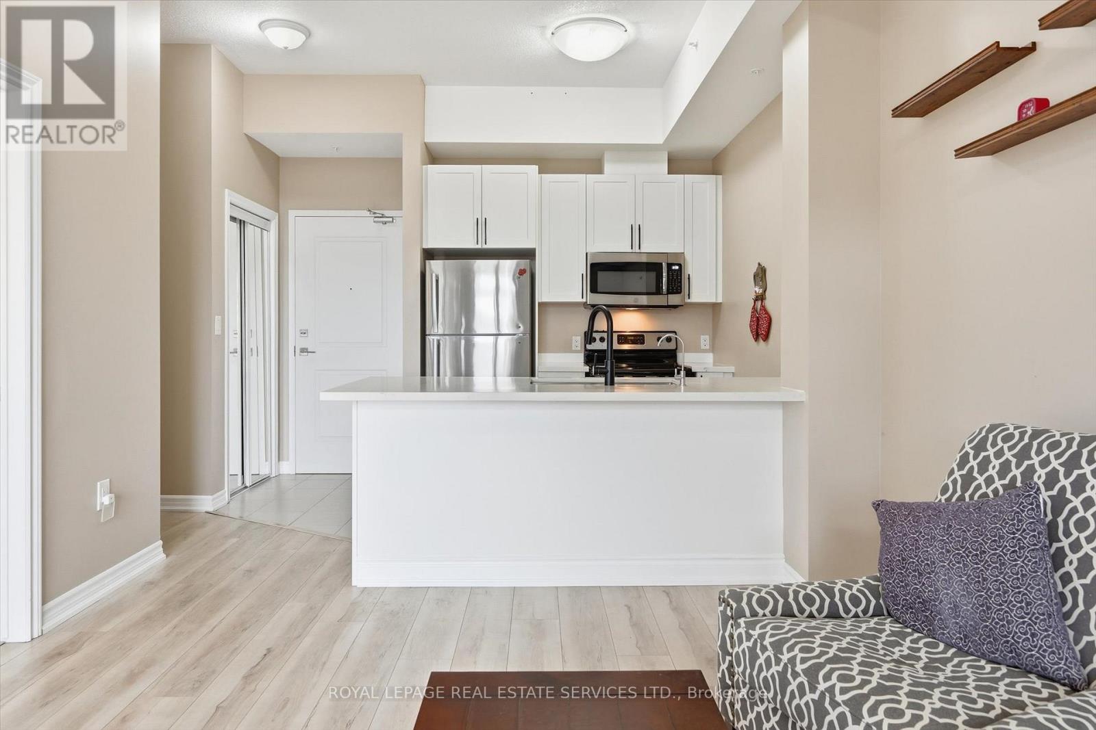 402 - 5020 Corporate Drive, Burlington, Ontario  L7L 0H7 - Photo 12 - W12522772