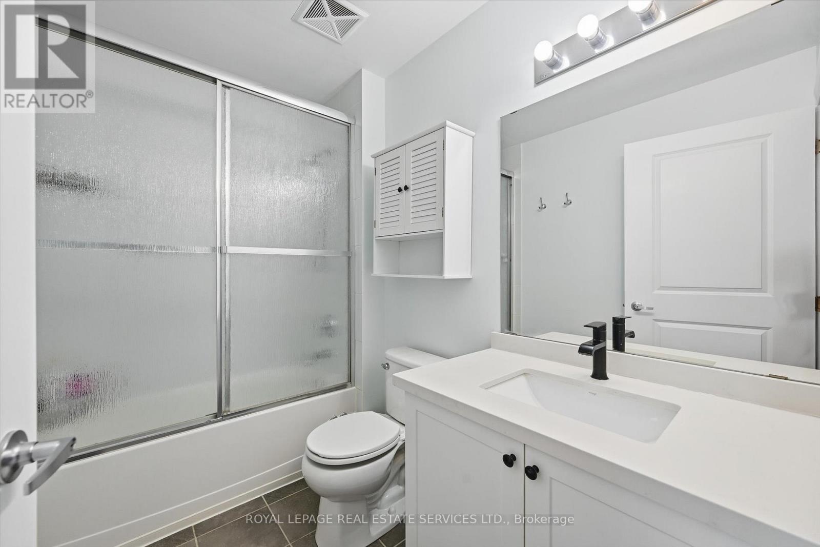 402 - 5020 Corporate Drive, Burlington, Ontario  L7L 0H7 - Photo 28 - W12522772