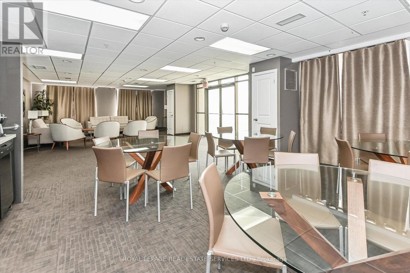 402 - 5020 Corporate Drive, Burlington, Ontario  L7L 0H7 - Photo 32 - W12522772