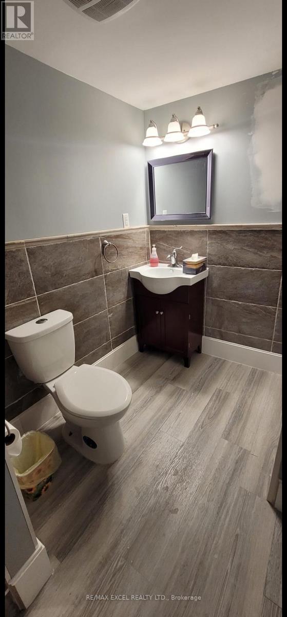 95 Lady Karen Crescent  Basement, Vaughan, Ontario  L6A 4M3 - Photo 11 - N12527616