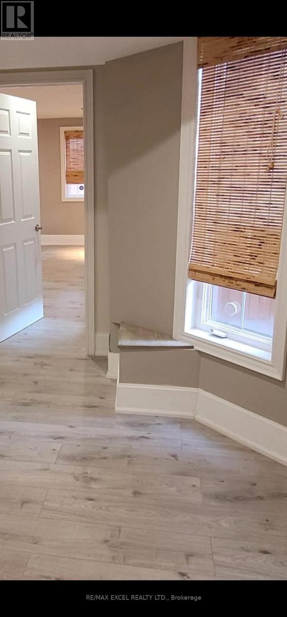 95 Lady Karen Crescent  Basement, Vaughan, Ontario  L6A 4M3 - Photo 8 - N12527616