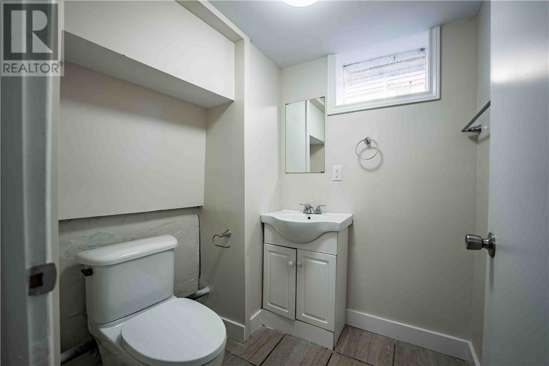 459 Wembley Drive, Greater Sudbury, Ontario  P3E 1P2 - Photo 27 - 2125512