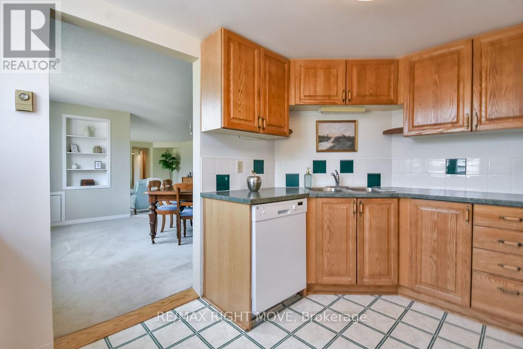 101 - 95 Matchedash Street N, Orillia, Ontario  L3V 4T9 - Photo 18 - S12527622