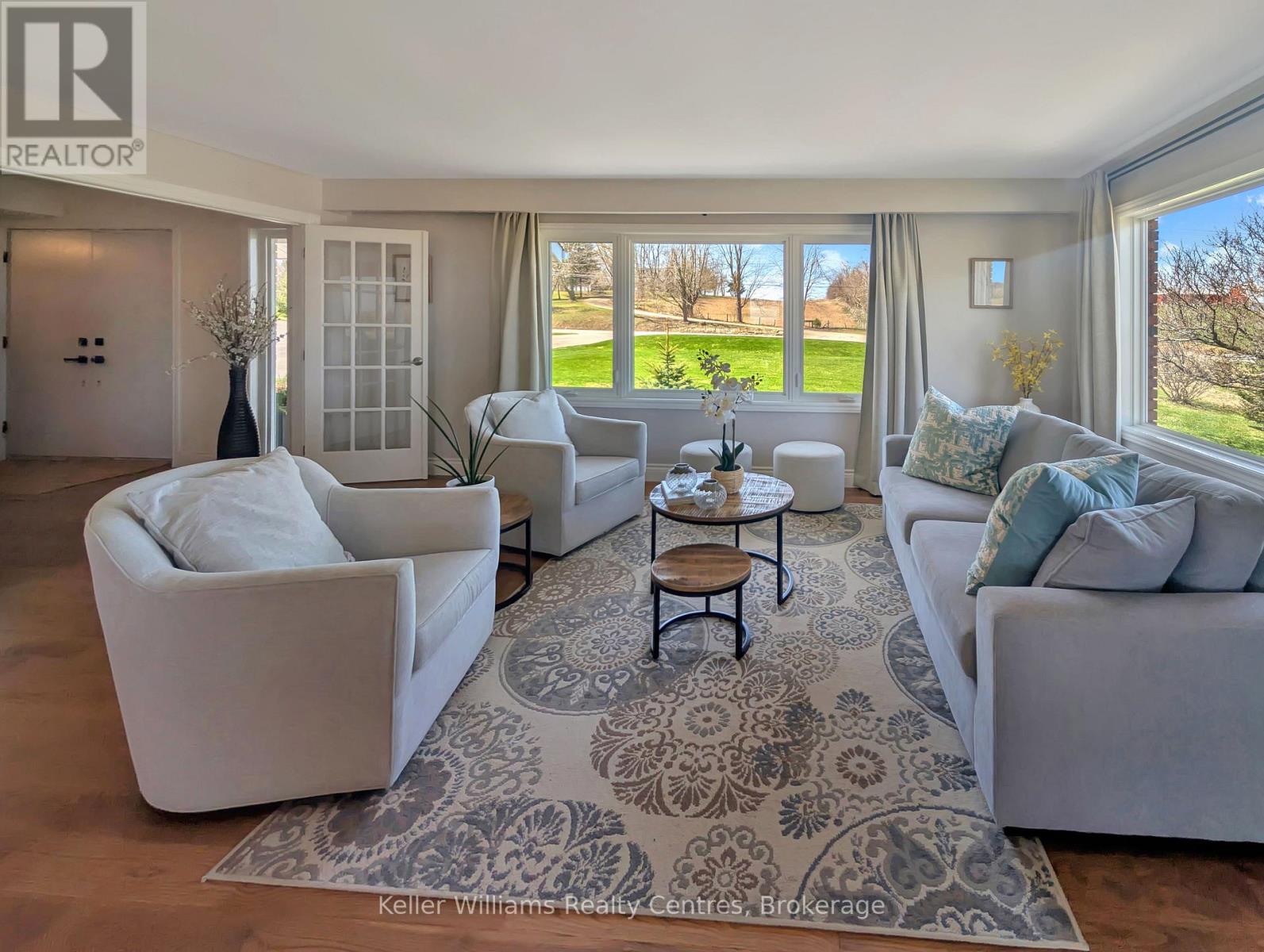 2219 County Rd 42, Clearview, Ontario  L0M 1S0 - Photo 19 - S12527710