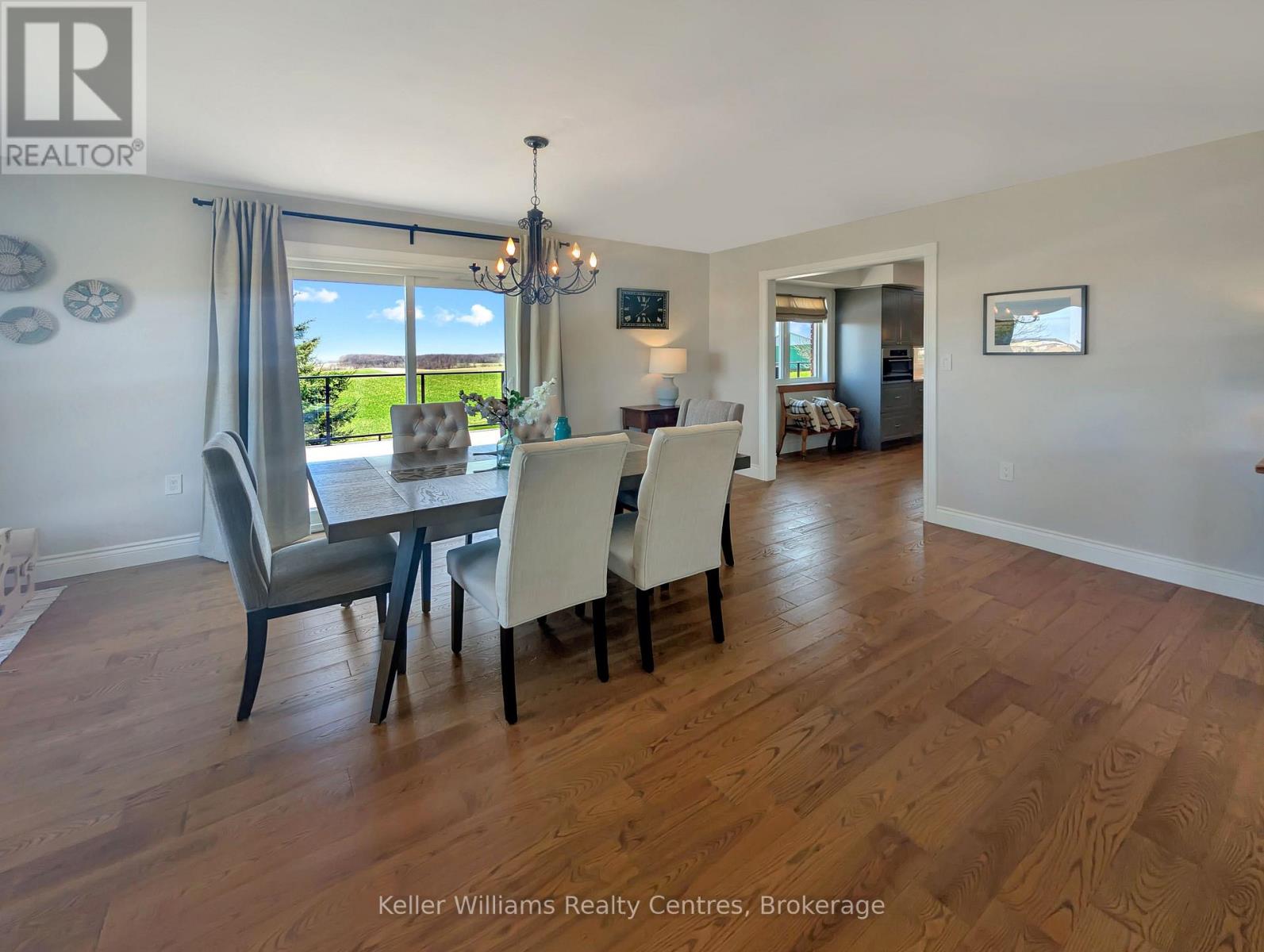 2219 County Rd 42, Clearview, Ontario  L0M 1S0 - Photo 21 - S12527710