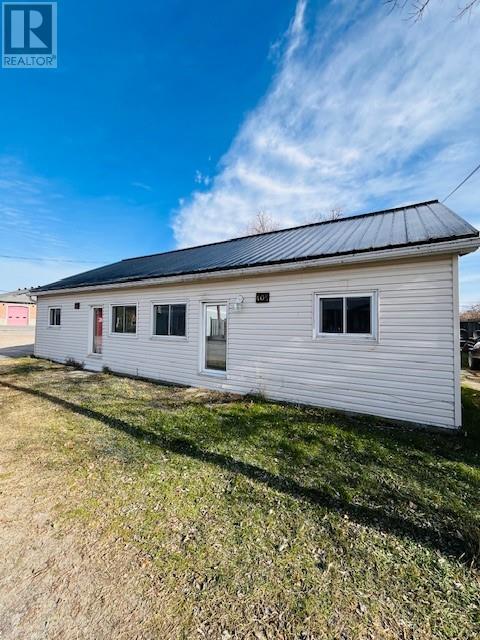 408 Wood Street, Espanola, Ontario P5E 1M4 - Photo 2 - 2125580