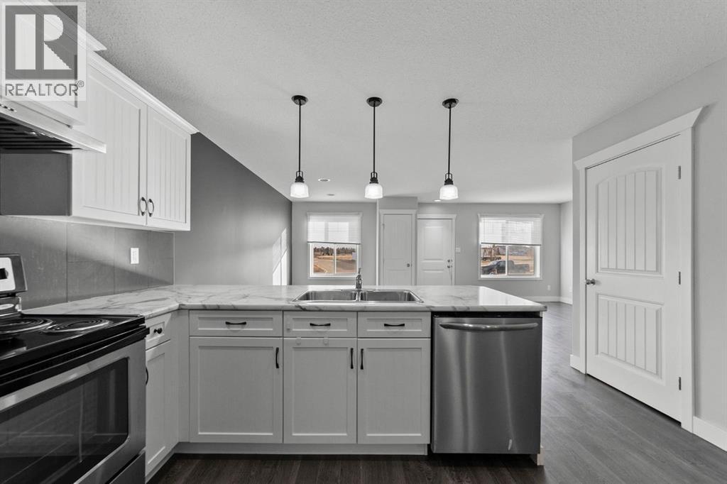 4416a 73 Street, Camrose, Alberta  T4V 5E2 - Photo 8 - A2269034