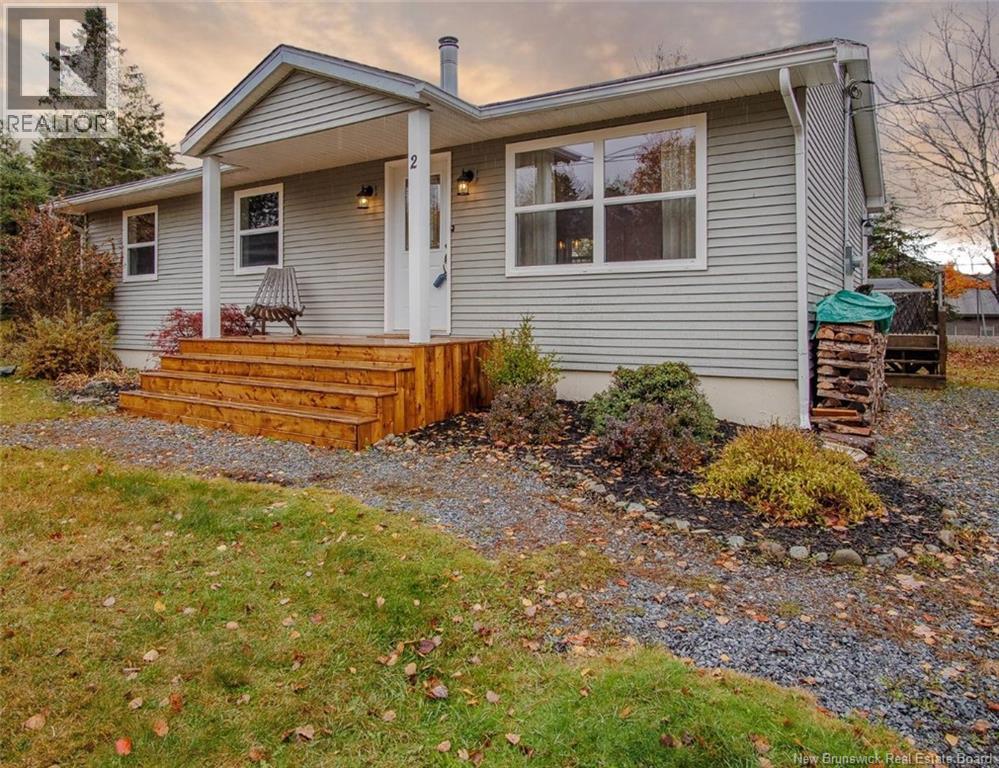 2 Burns Avenue, Rothesay, New Brunswick  E2E 1Y9 - Photo 3 - NB129180