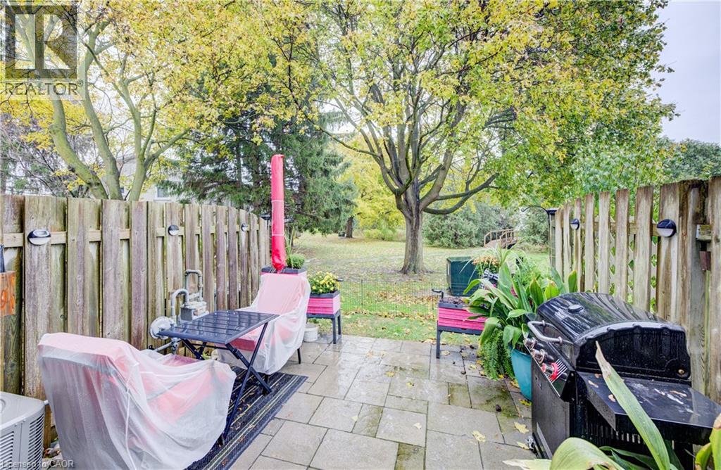 513 Weber Street Unit# E, Waterloo, Ontario  N2L 4G1 - Photo 16 - 40784792