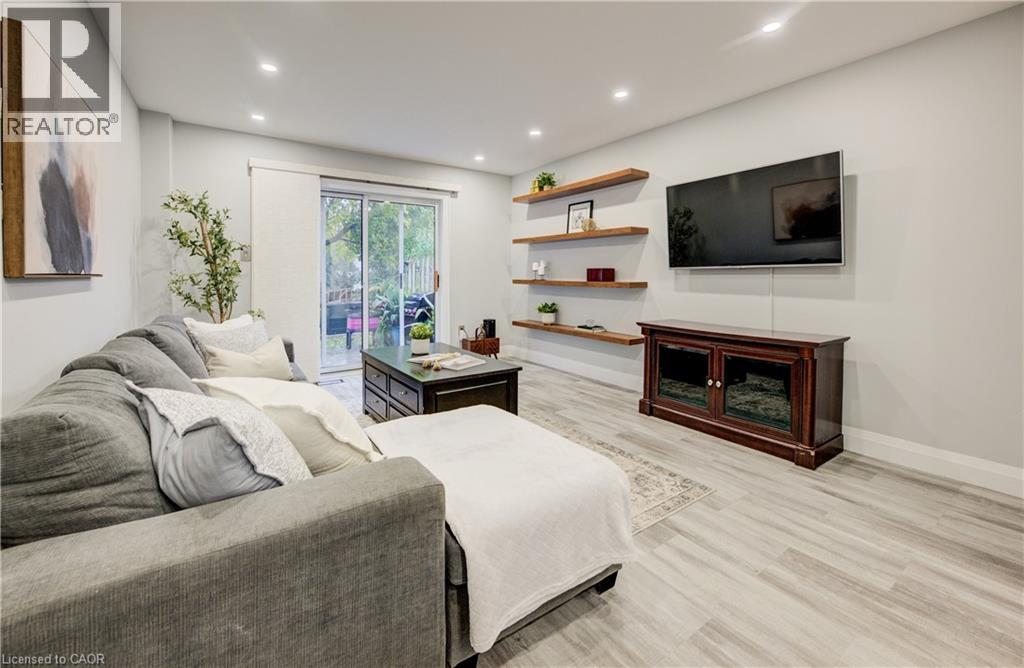 513 Weber Street Unit# E, Waterloo, Ontario  N2L 4G1 - Photo 14 - 40784792