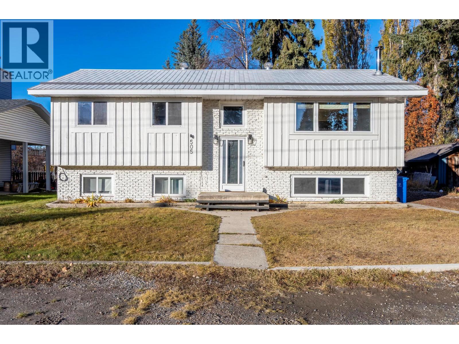 505 6th Street S, golden, British Columbia