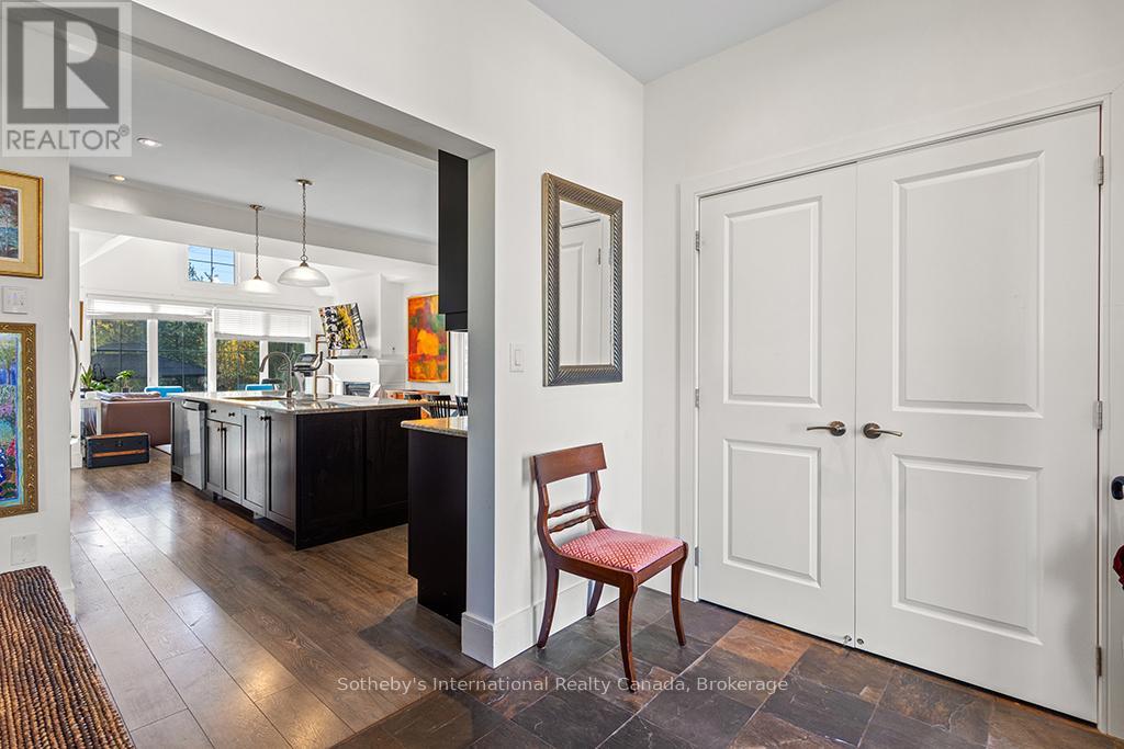 148 Snow Apple Crescent, Blue Mountains, Ontario  L9Y 0Y1 - Photo 10 - X12527670