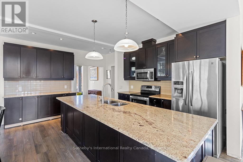 148 Snow Apple Crescent, Blue Mountains, Ontario  L9Y 0Y1 - Photo 14 - X12527670