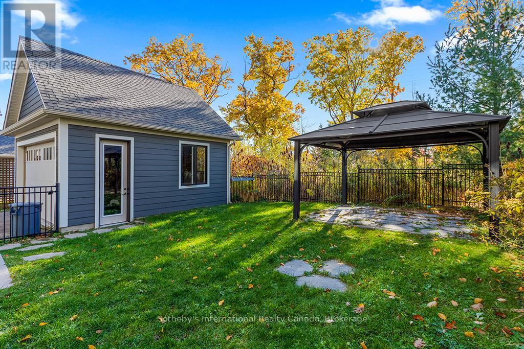 148 Snow Apple Crescent, Blue Mountains, Ontario  L9Y 0Y1 - Photo 42 - X12527670