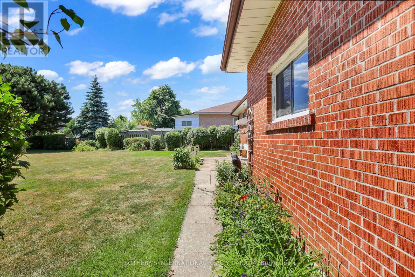 2506 Constable Road, Mississauga, Ontario  L5J 1W1 - Photo 34 - W12527594