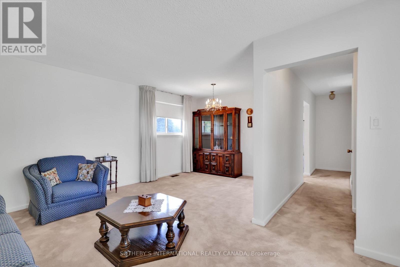 2506 Constable Road, Mississauga, Ontario  L5J 1W1 - Photo 8 - W12527594