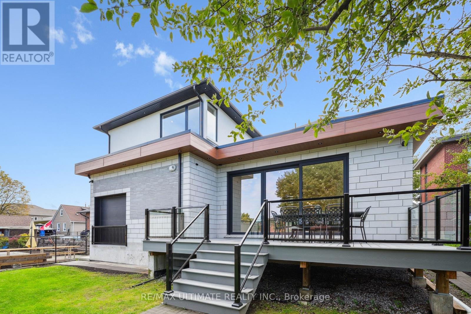 212 Queenslea Avenue, Toronto, Ontario  M9N 2L6 - Photo 39 - W12527630