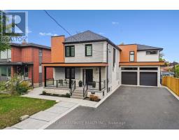 212 QUEENSLEA AVENUE, Toronto, Ontario