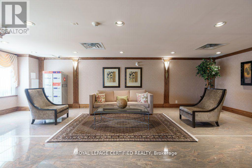 317 - 65 Via Rosedale, Brampton, Ontario  L6R 3N8 - Photo 4 - W12527658