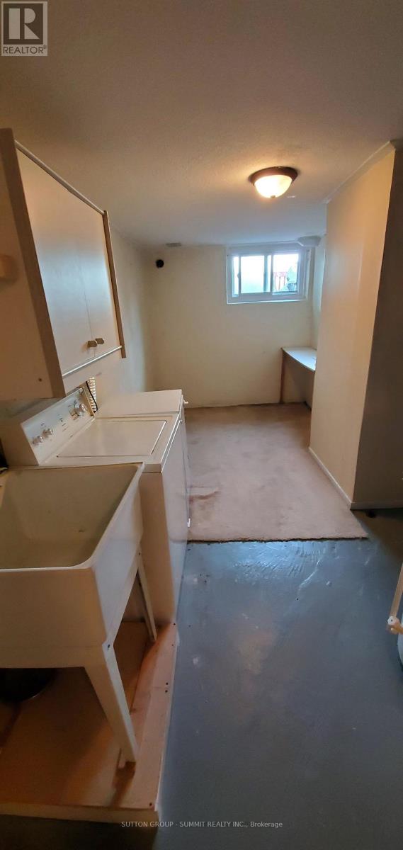 2529 Trondheim Crescent, Mississauga, Ontario L5N 1P3 - Photo 34 - W12485403