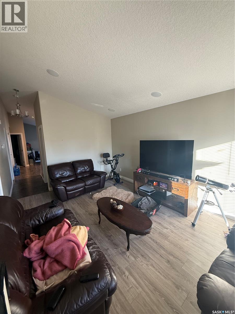 438 Kloppenburg Street, Saskatoon, Saskatchewan  S7W 0N7 - Photo 7 - SK023741