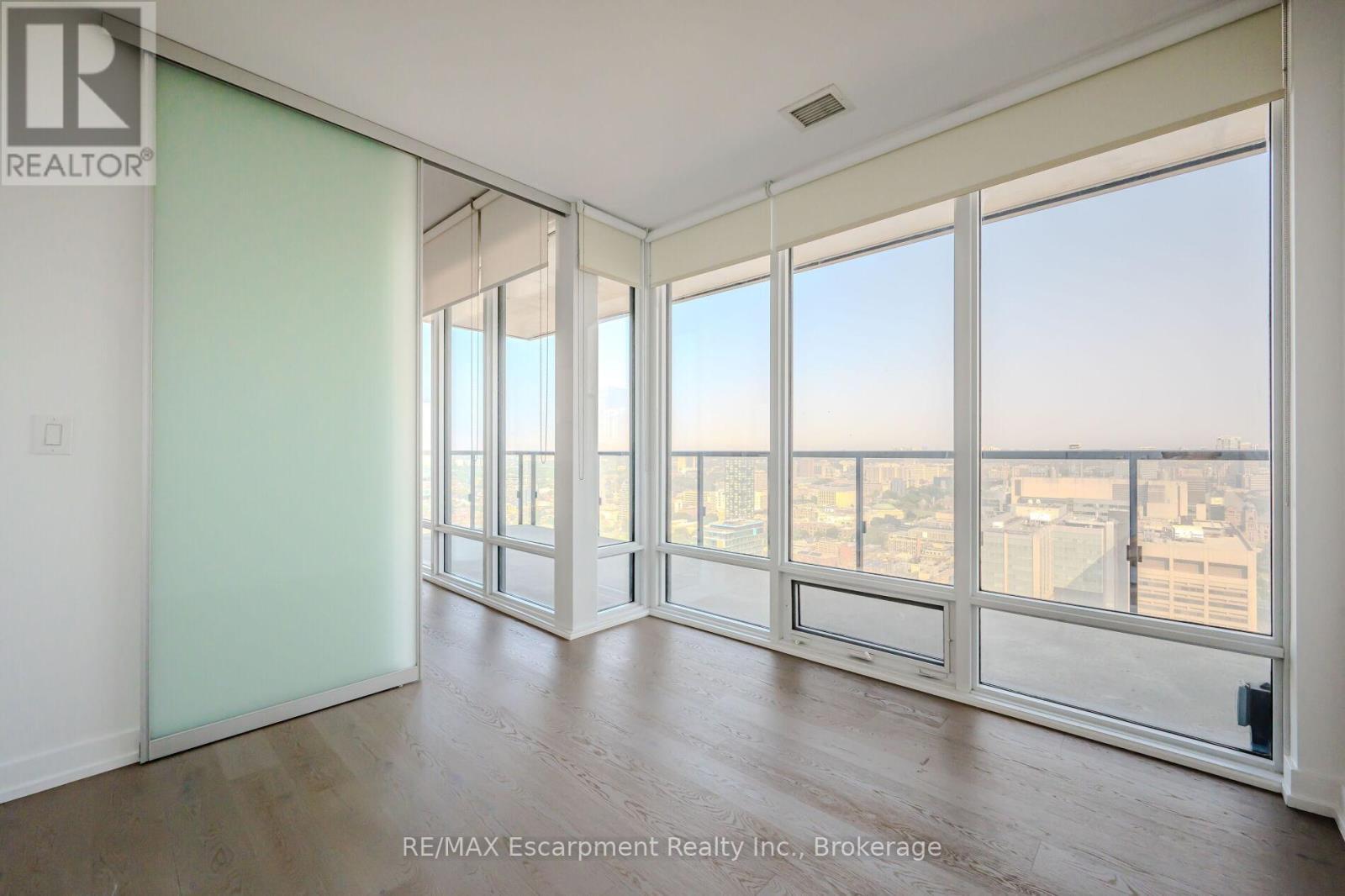 2816 - 488 University Avenue, Toronto, Ontario  M5G 0C1 - Photo 22 - C12527772