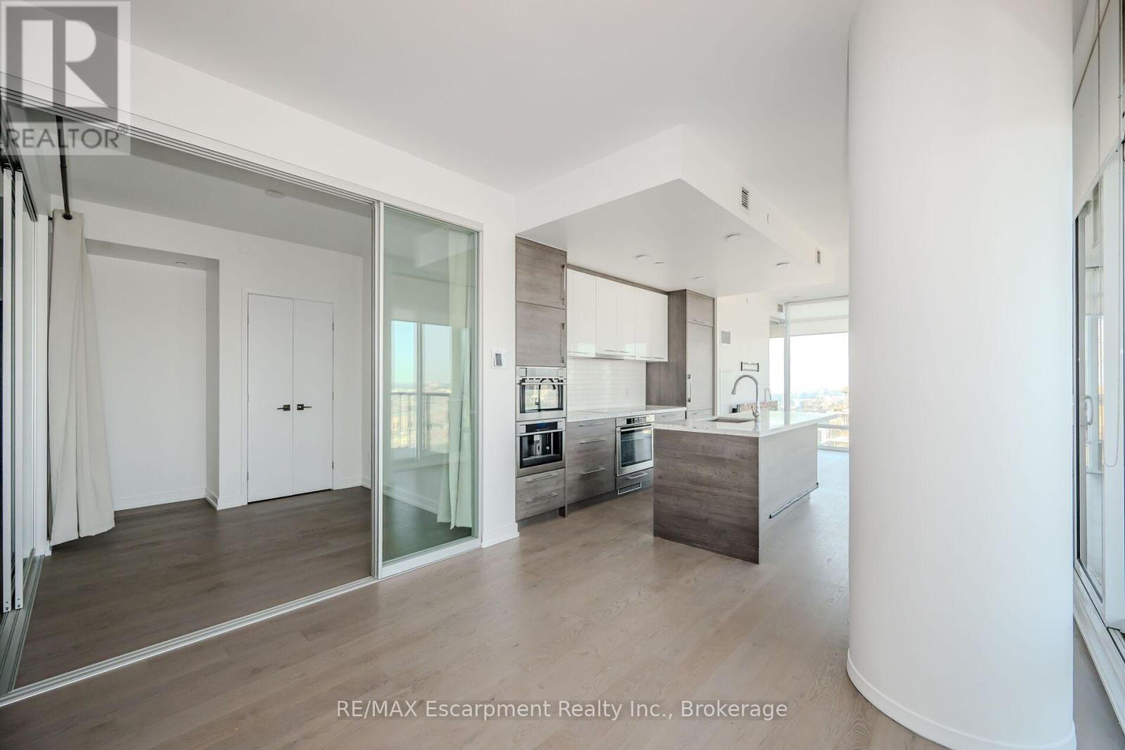 2816 - 488 University Avenue, Toronto, Ontario  M5G 0C1 - Photo 7 - C12527772