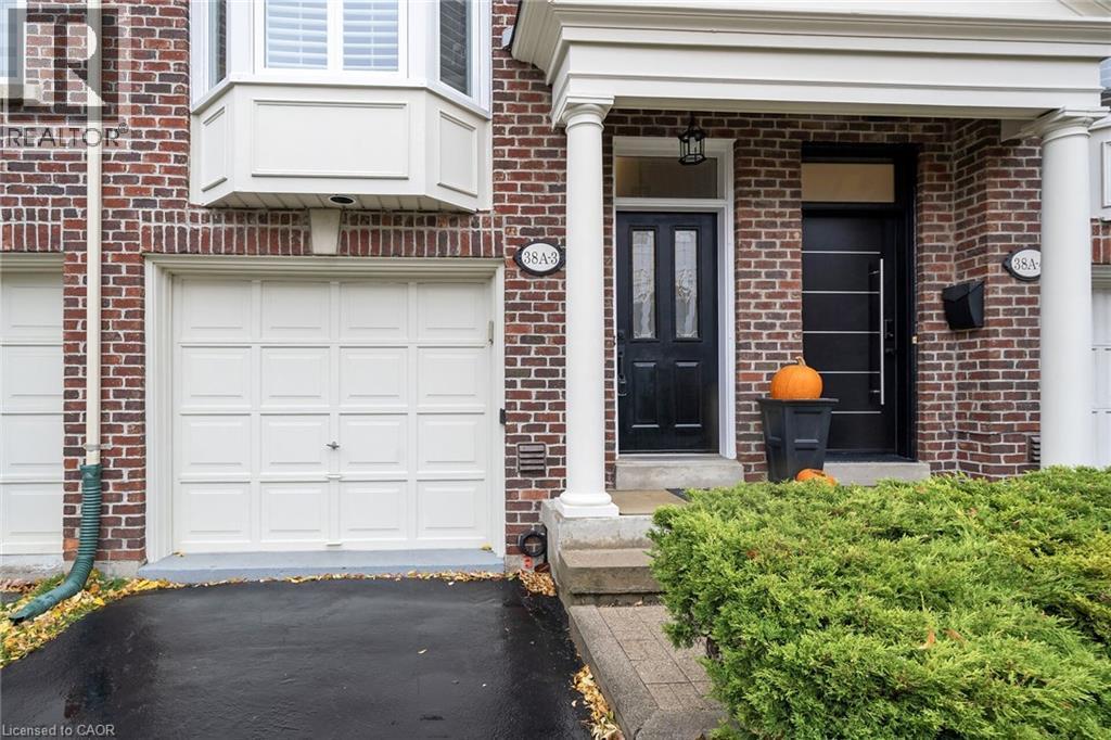 38a Mendota Road Unit# 3, Toronto, Ontario  M8Y 1E8 - Photo 2 - 40786775