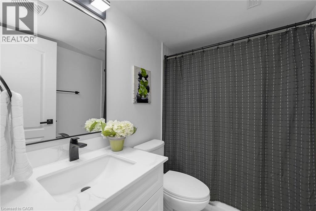 38a Mendota Road Unit# 3, Toronto, Ontario  M8Y 1E8 - Photo 26 - 40786775