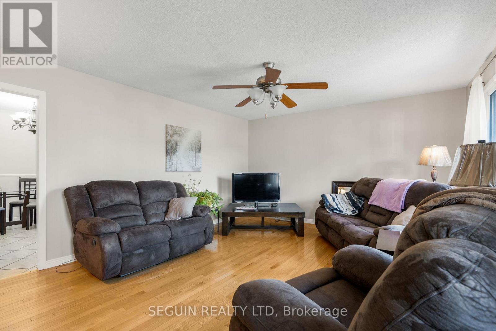 460 Theriault Street, Hawkesbury, Ontario  K6A 1Z3 - Photo 10 - X12527688