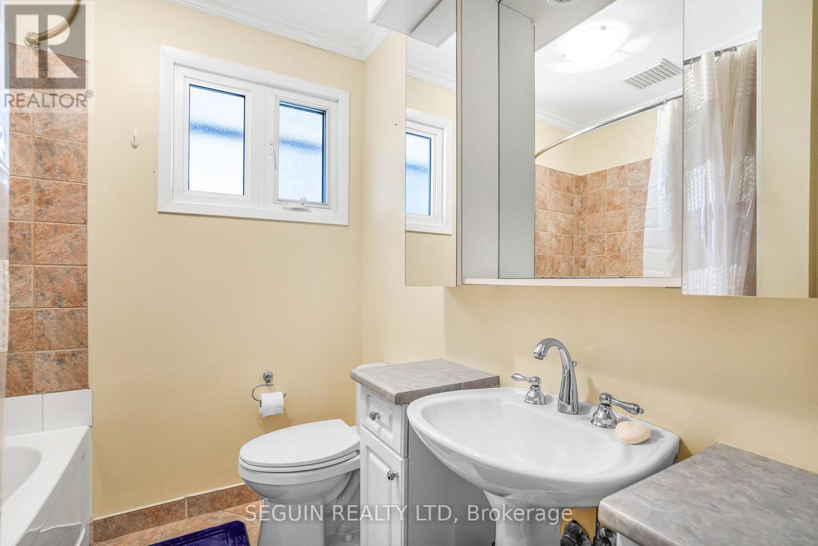 460 Theriault Street, Hawkesbury, Ontario  K6A 1Z3 - Photo 18 - X12527688