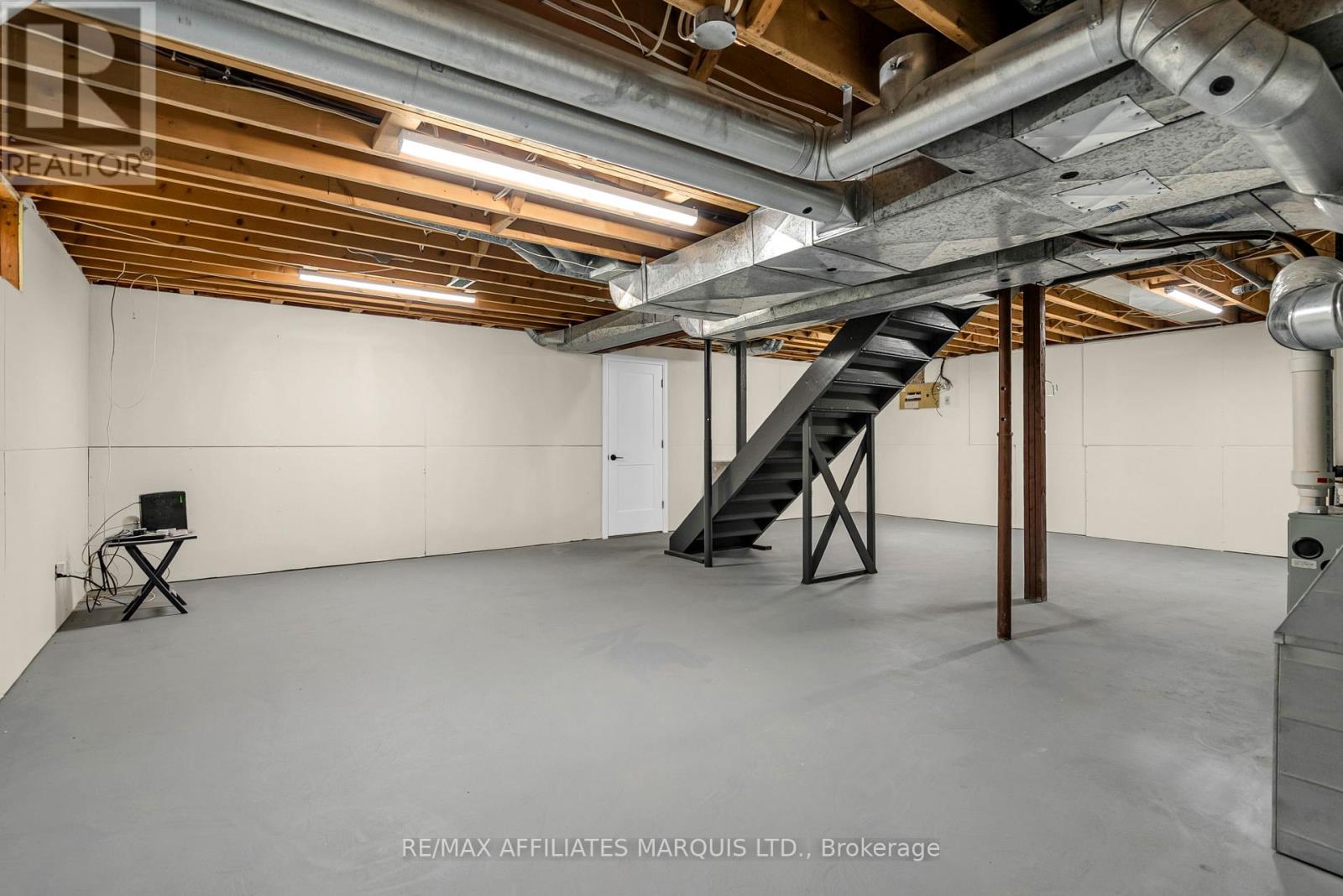 1936 Concorde Avenue, Cornwall, Ontario  K6H 6M7 - Photo 33 - X12527714