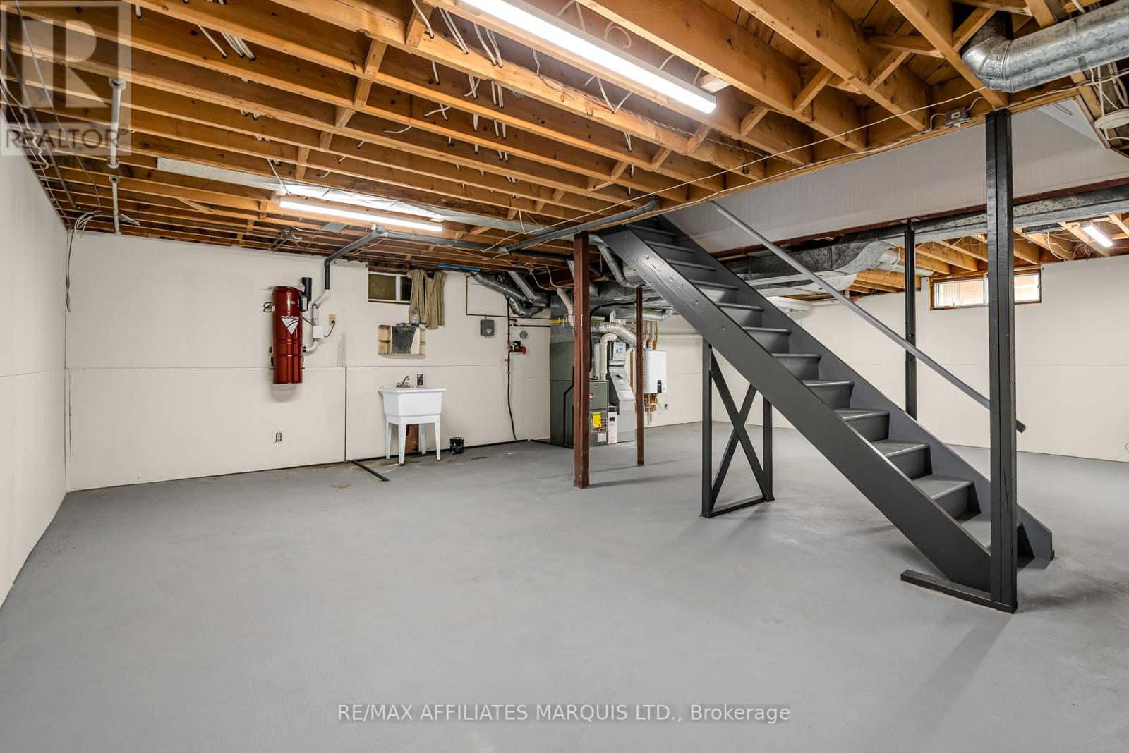 1936 Concorde Avenue, Cornwall, Ontario  K6H 6M7 - Photo 35 - X12527714