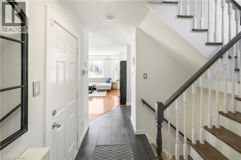 67 Wadsworth Crescent, Cambridge, Ontario  N1S 5A3 - Photo 3 - 40786495