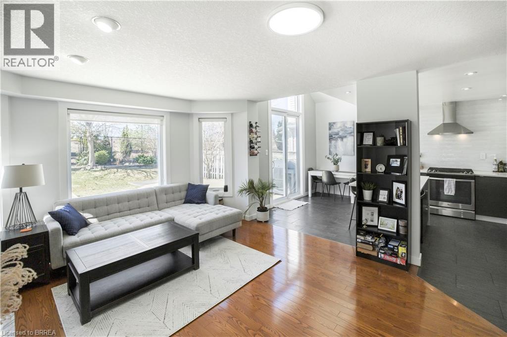 67 Wadsworth Crescent, Cambridge, Ontario  N1S 5A3 - Photo 5 - 40786495