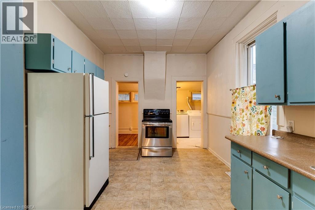 257 Grand River Avenue, Brantford, Ontario  N3T 4Y5 - Photo 13 - 40783807