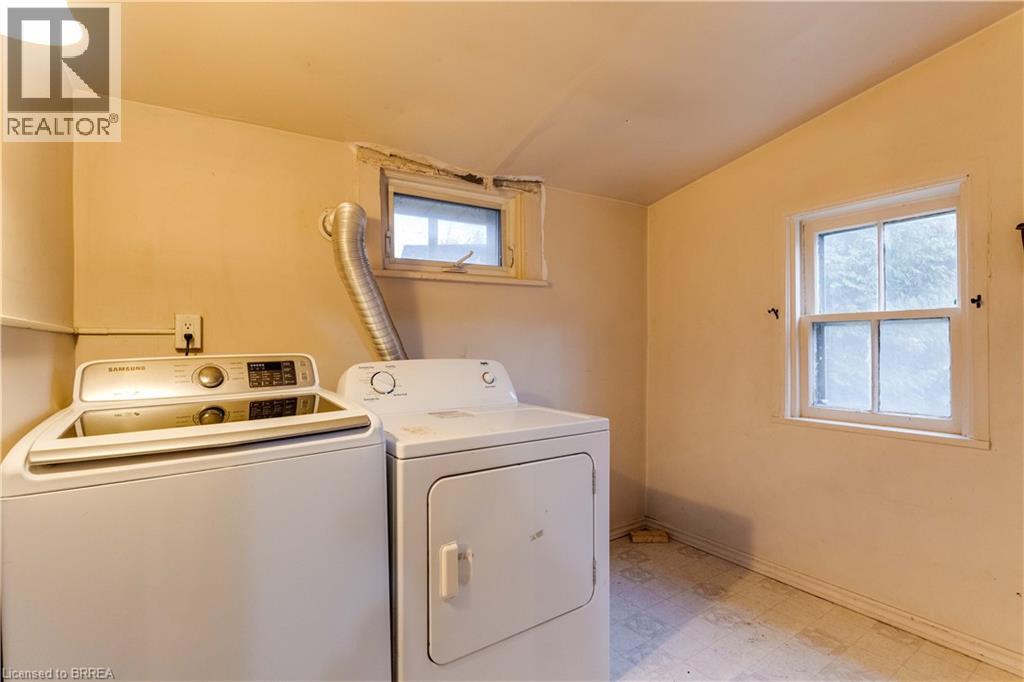 257 Grand River Avenue, Brantford, Ontario  N3T 4Y5 - Photo 20 - 40783807