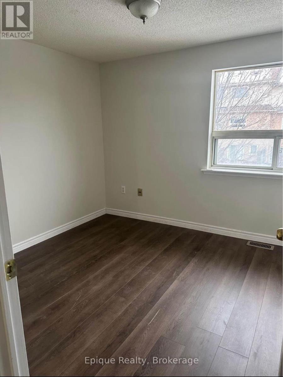 14 - 75 Strathaven Drive, Mississauga, Ontario  L5R 3W1 - Photo 5 - W12422653