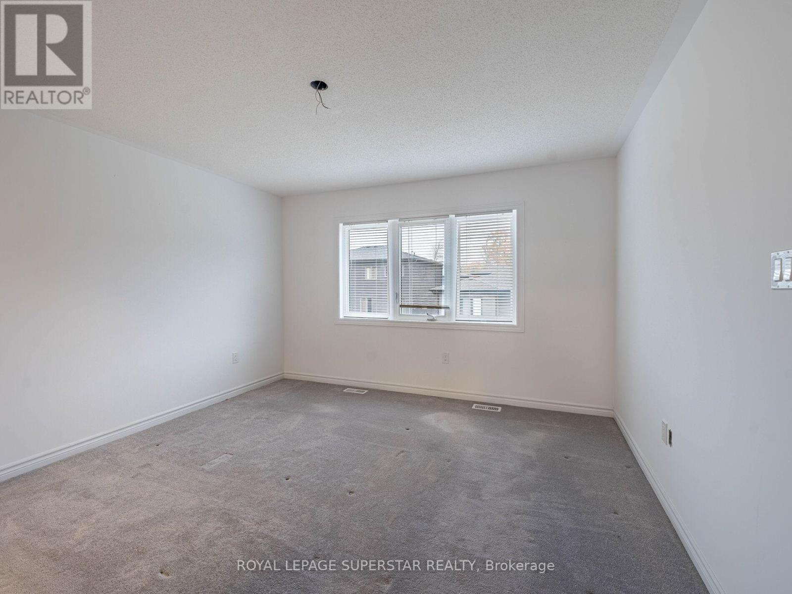 42 Eberhardt Drive, Wasaga Beach, Ontario  L9E 0K6 - Photo 27 - S12517086