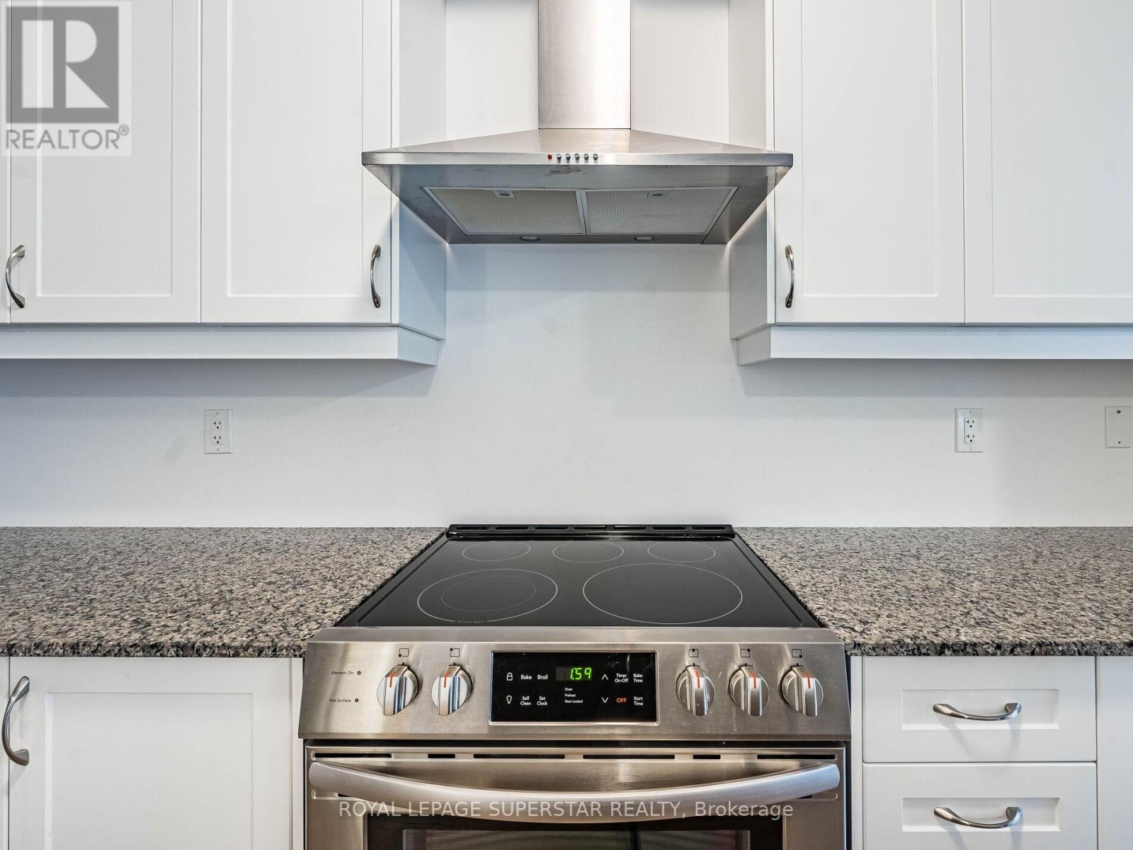 42 Eberhardt Drive, Wasaga Beach, Ontario  L9E 0K6 - Photo 18 - S12517086