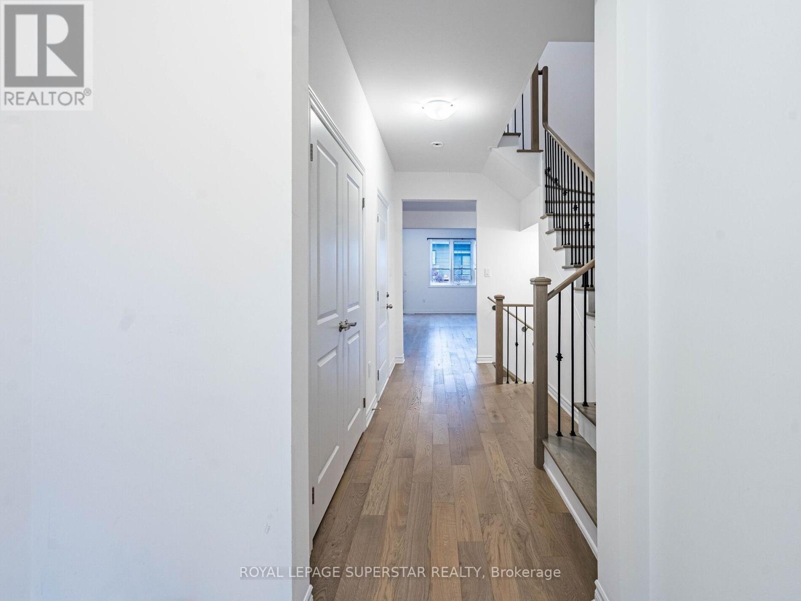 42 Eberhardt Drive, Wasaga Beach, Ontario  L9E 0K6 - Photo 9 - S12517086