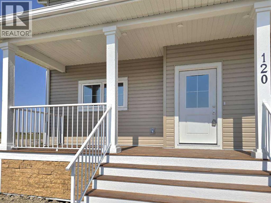 120 Coote Street, Cayley, Alberta  T0L 0P0 - Photo 2 - A2263328