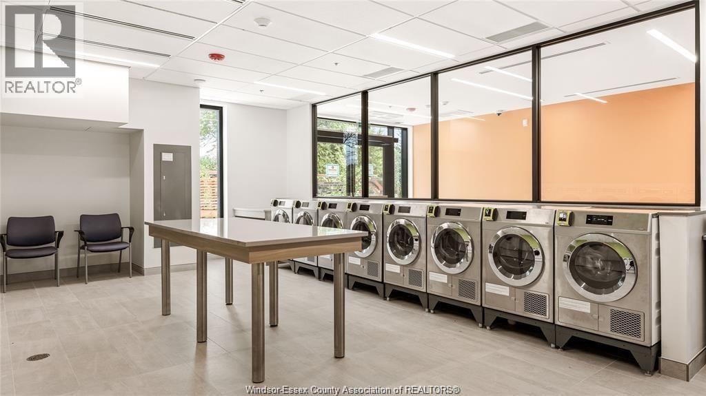 3100 Meadowbrook Unit# 403, Windsor, Ontario N8T 0B5 - Photo 7 - 25028427