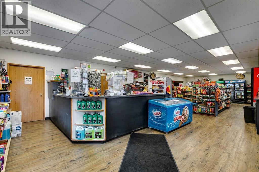 186007 Priddis Valley Road W, Rural Foothills County, Alberta  T0L 1W1 - Photo 8 - A2215153