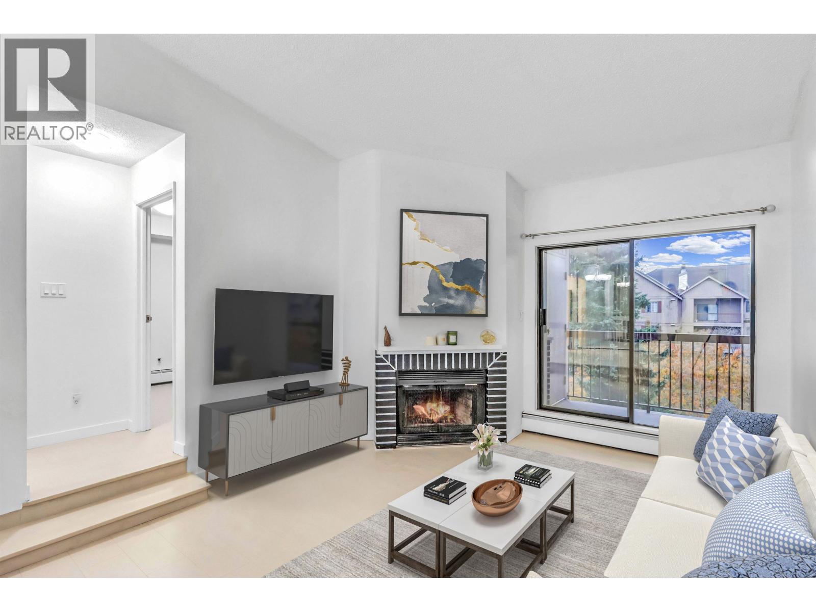 322 8500 Ackroyd Road, Richmond, British Columbia  V6X 3H8 - Photo 4 - R3065413