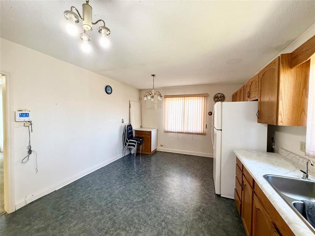 267 4th Avenue, Minitonas, Manitoba  R0L 1G0 - Photo 6 - 202528214