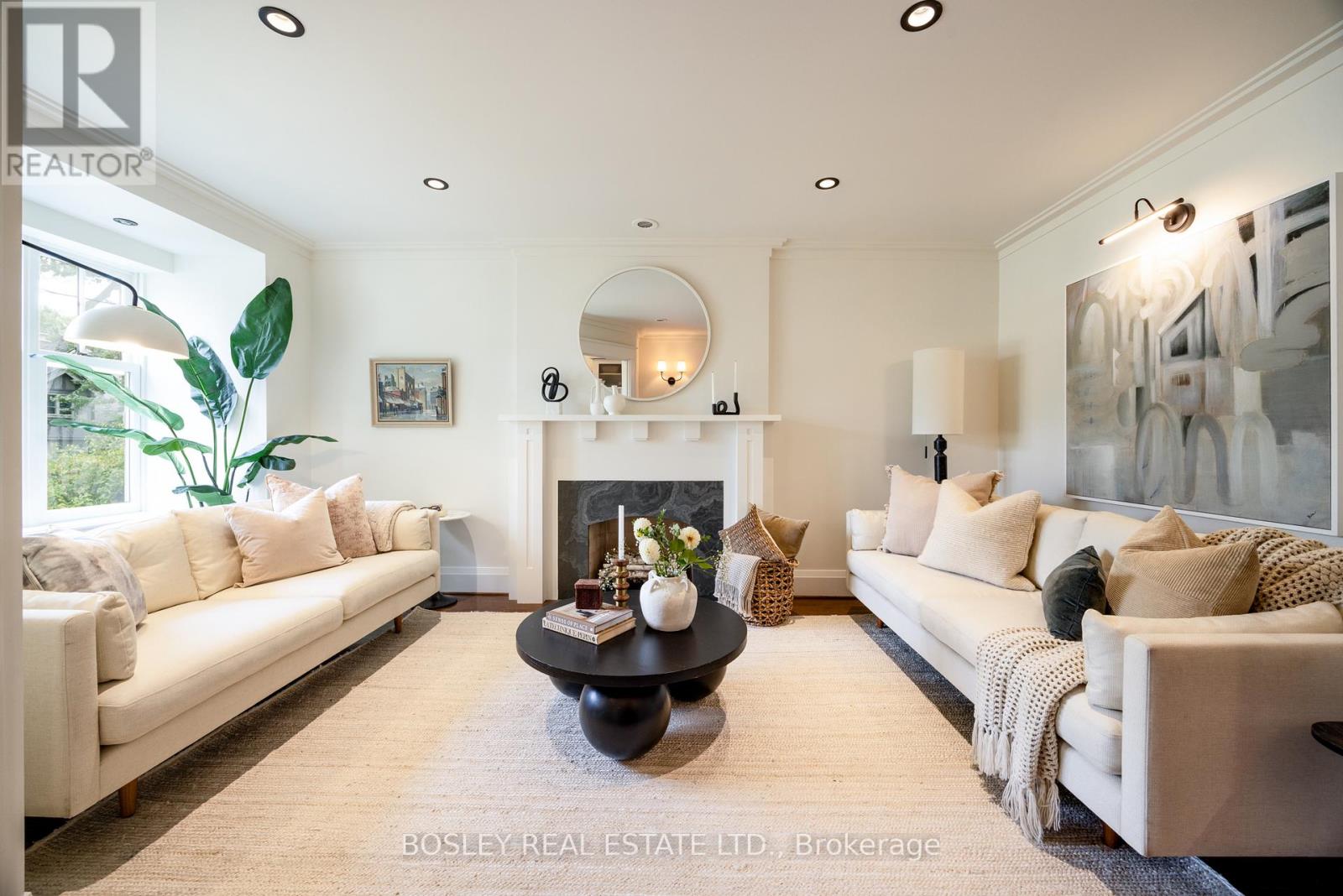 351 WOBURN AVENUE, Toronto, Ontario