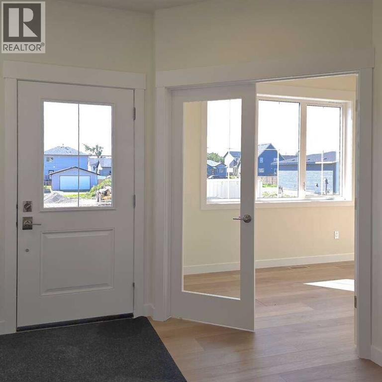 122 Coote Street, Cayley, Alberta  T0L 0P0 - Photo 2 - A2263315