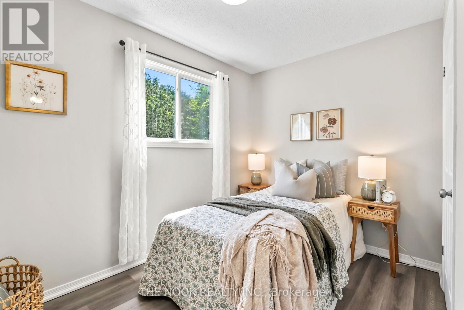 136 Peacock Boulevard, Port Hope, Ontario  L1A 4G2 - Photo 10 - X12527908